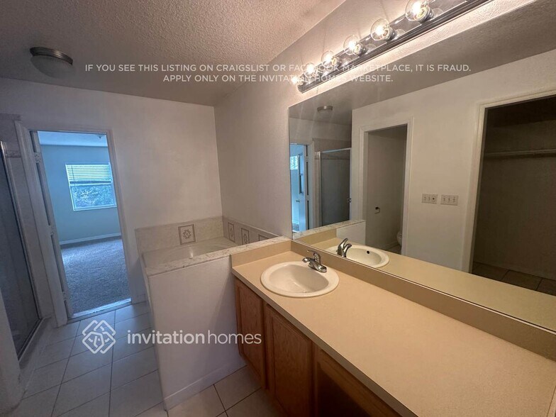 Building Photo - 1218 Nixonton St