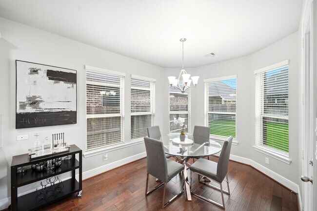 Building Photo - 2239 Falcon Brook Dr