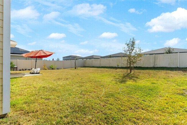 Building Photo - 740 Simone Ct