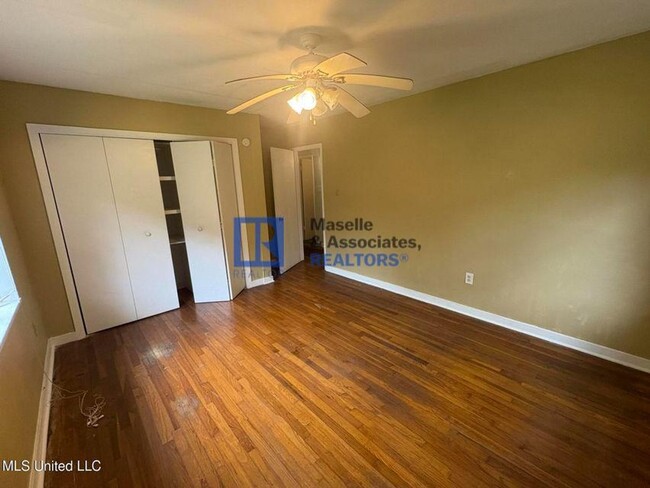 Building Photo - 3 bed/2 bath Home in 39212 Jackson!