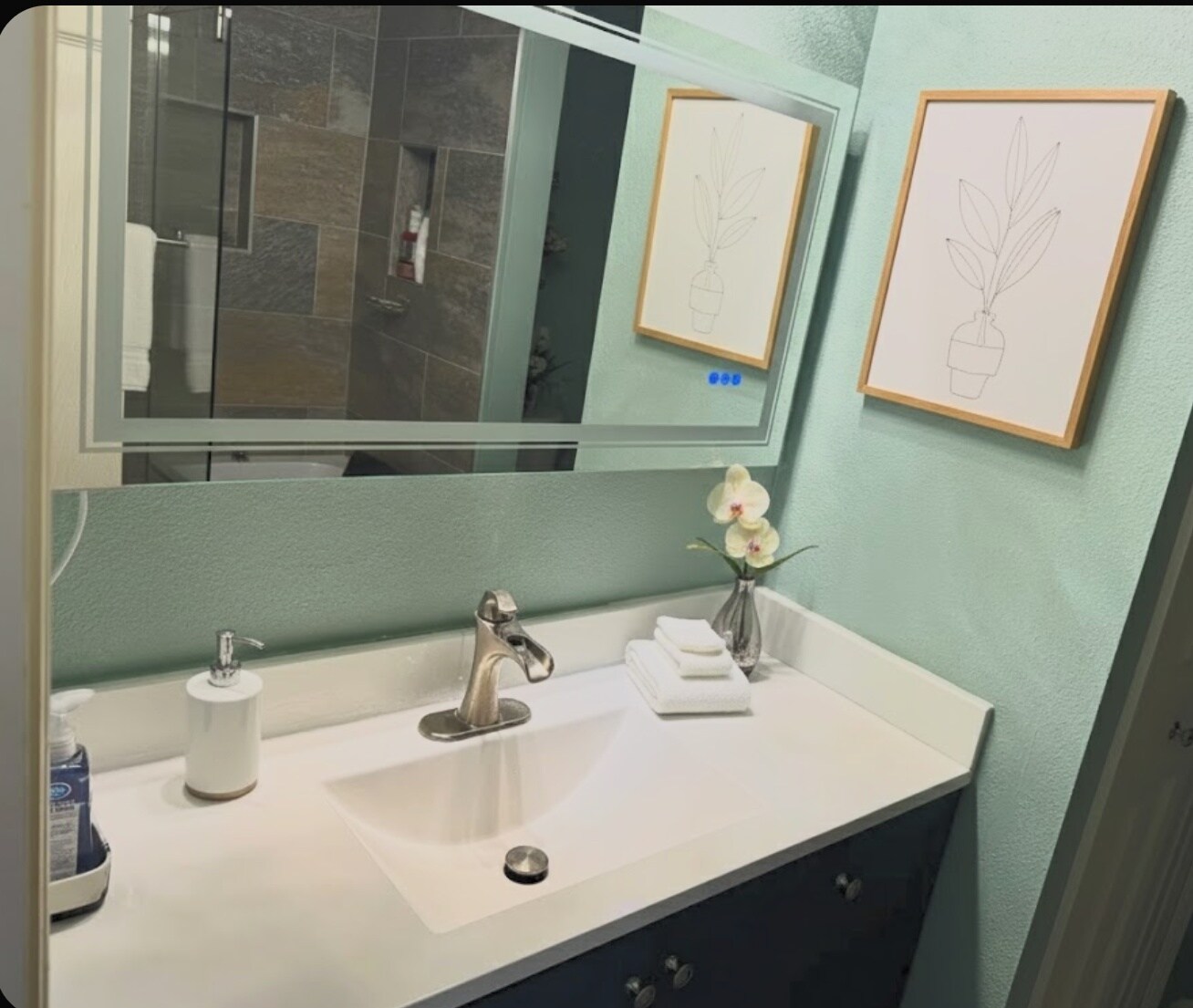 Building Photo - 1516 Gulfview Dr