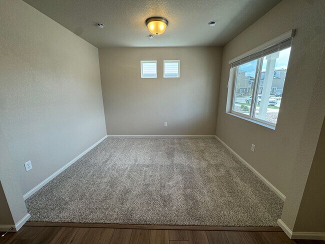 Building Photo - Modern 3-Level Home with Dual Balconies, Open Floor Plan & Bonus Flex Space