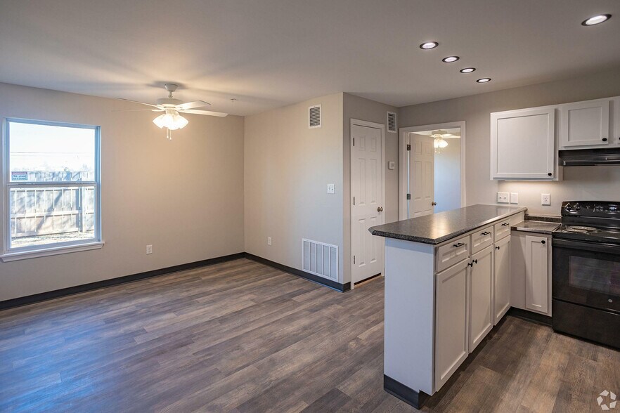 Cherry Hill Apartments Interior - Cherry Hill Apartments