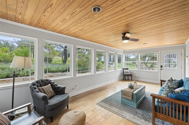Building Photo - 5834 Fall Creek Rd