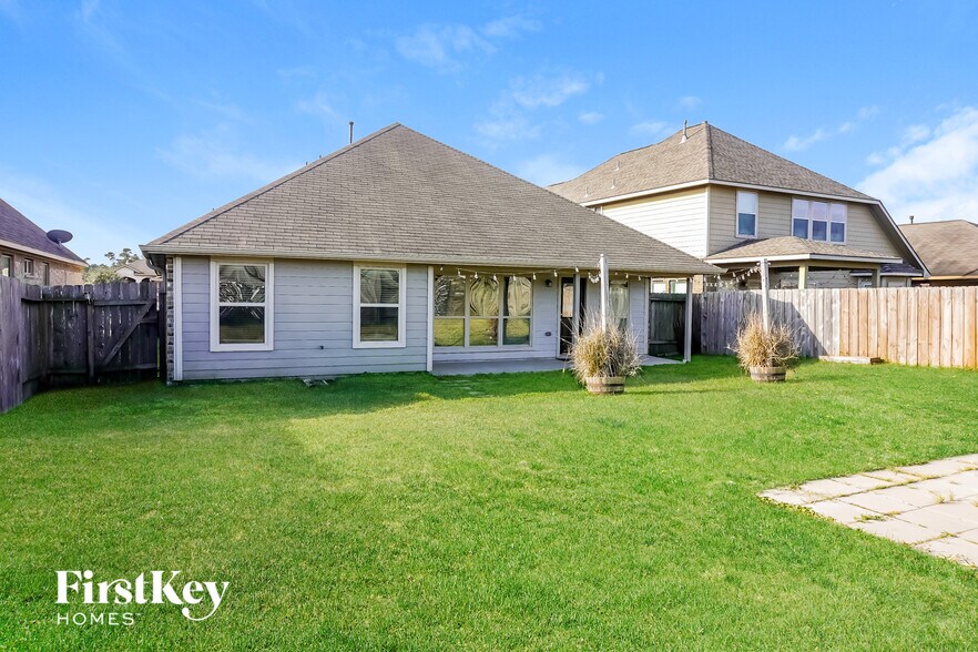 Building Photo - 297 Country Crossing Cir