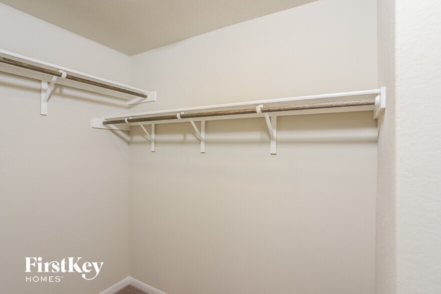 Building Photo - 1810 Morse Way