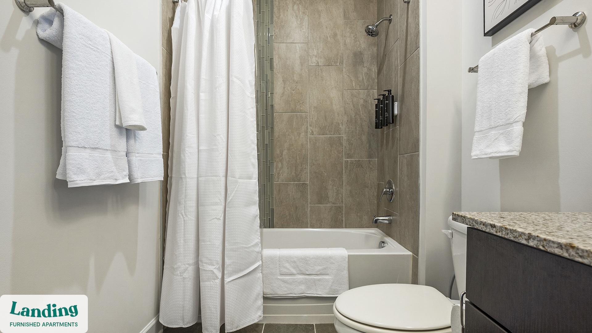 Building Photo - 11010 Northlake Landing Dr