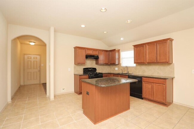 Building Photo - 20427 Shiloh Mist Ln