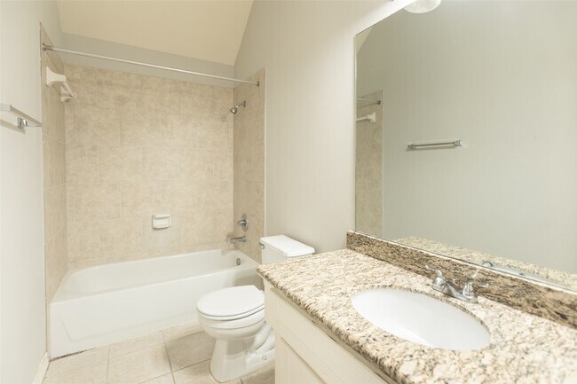 Building Photo - 20911 Avery Cove Ln