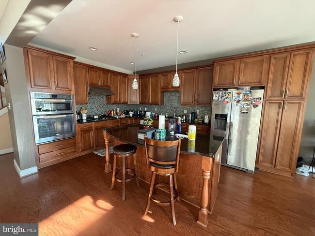 Building Photo - 2720 Cheekwood Cir