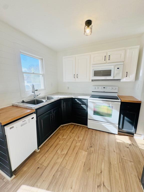 Building Photo - 410 Holbrook Dr