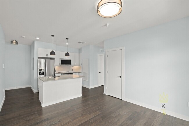 Building Photo - 54 Auburn St