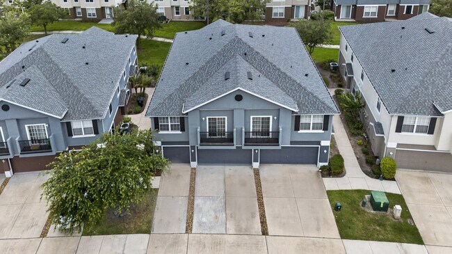 Building Photo - 6602 S Goldenrod Rd