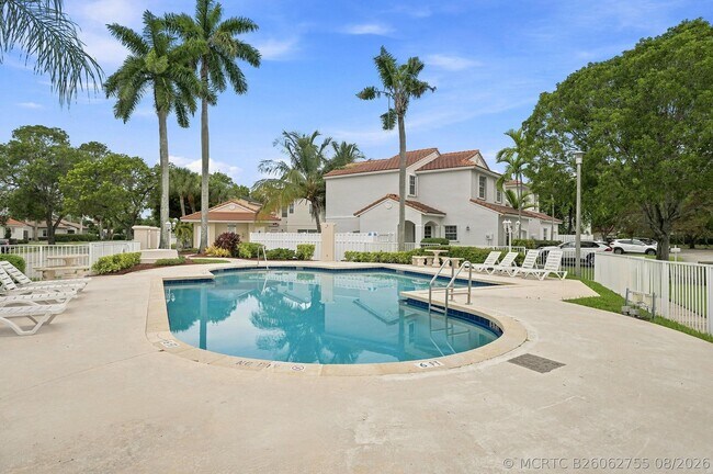 Building Photo - 1115 SW 180th Terrace