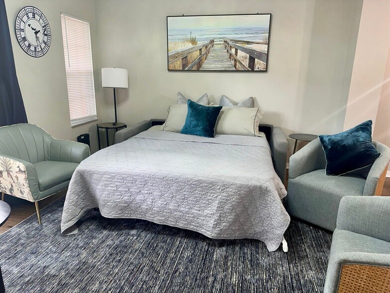Building Photo - 8404 Crystal Cove Loop