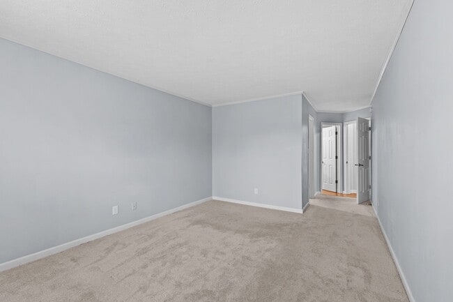 Building Photo - 778 Kingston Cir