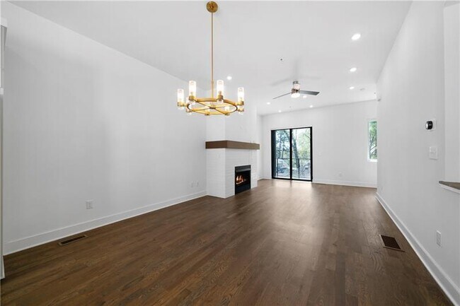 Building Photo - 2347 Hosea L Williams Dr SE