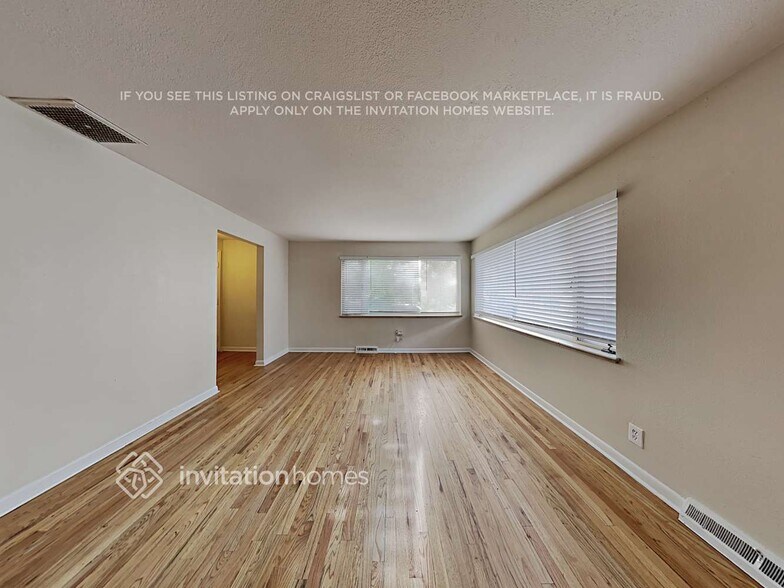 Building Photo - 2032 Ironton St