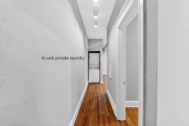 Building Photo - 6432 Alamo Ave