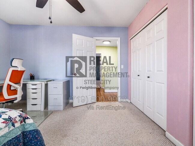 Building Photo - 275 W Baldwyn Dr