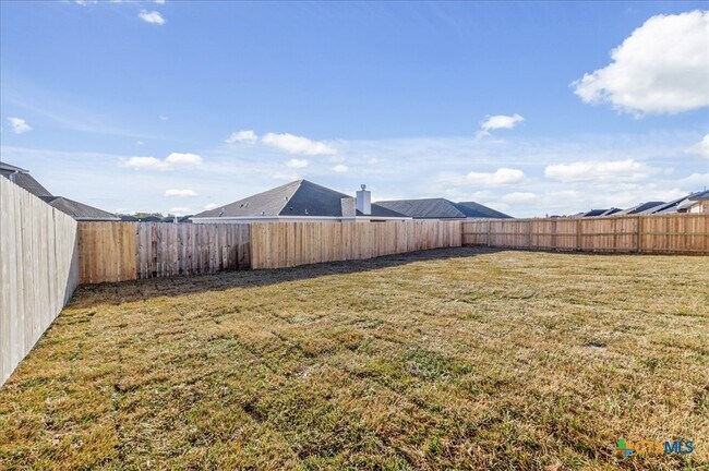 Building Photo - 6019 Catania Rd