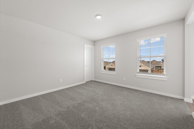 Building Photo - 21635 Coral Mist Dr