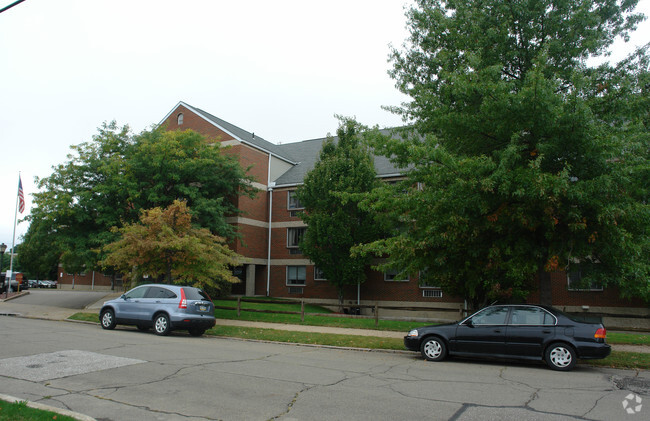 Building Photo - Dufford Terrace Apartments