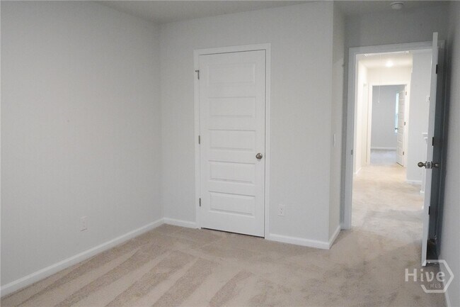 Building Photo - 425 Coconut Dr