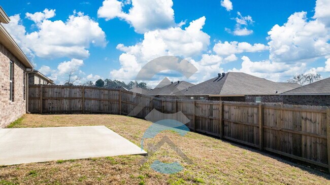Building Photo - 1155 Gallery Dr