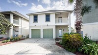 Building Photo - 218 Bonita Cir