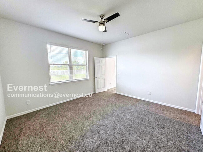 Building Photo - 5110 Claremont Ct