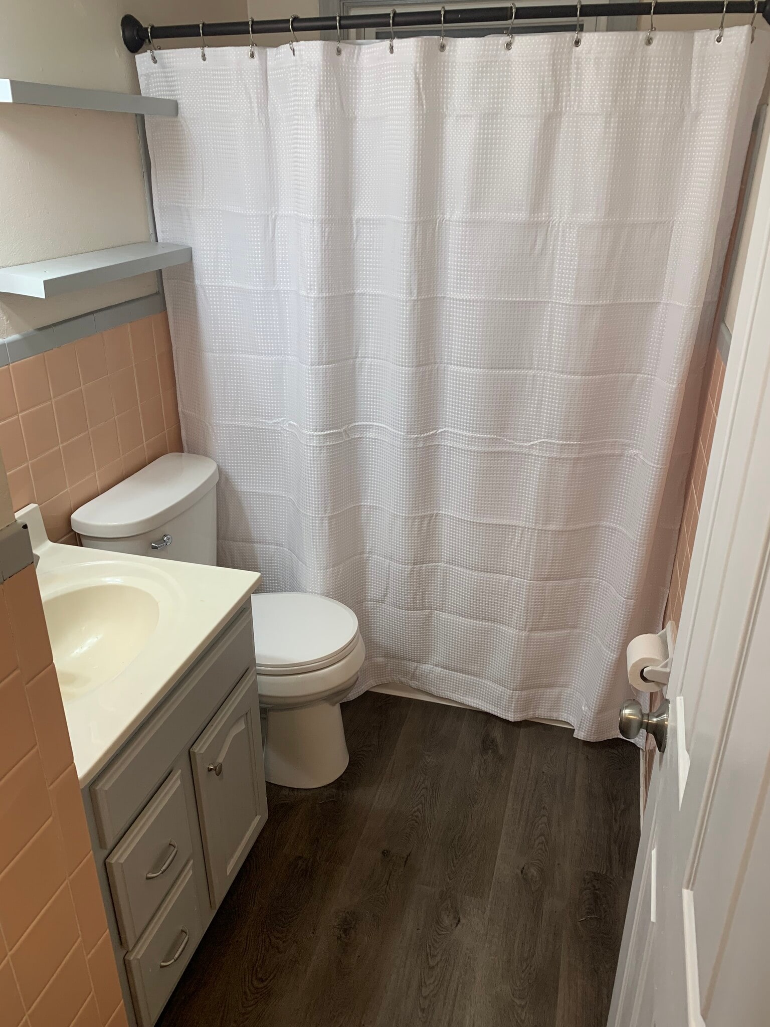 Bathroom - 7910 Menola St