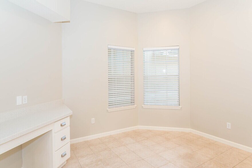 Building Photo - 1113 Ajuga Ct