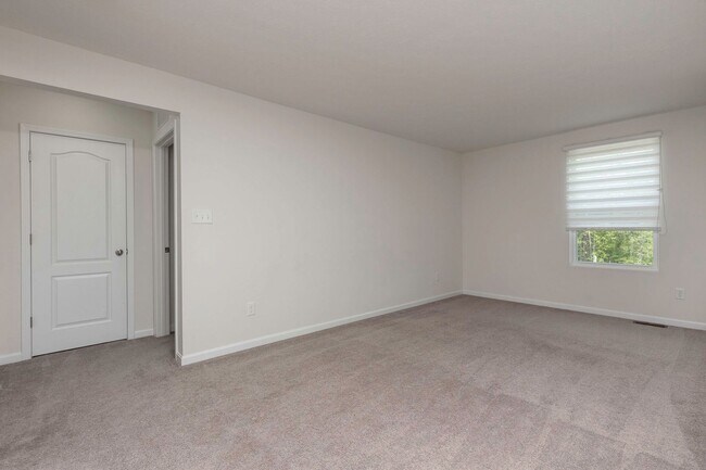 Building Photo - 12064 Parkview Trace Dr