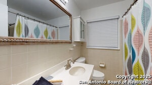 Building Photo - 146 Teakwood Ln