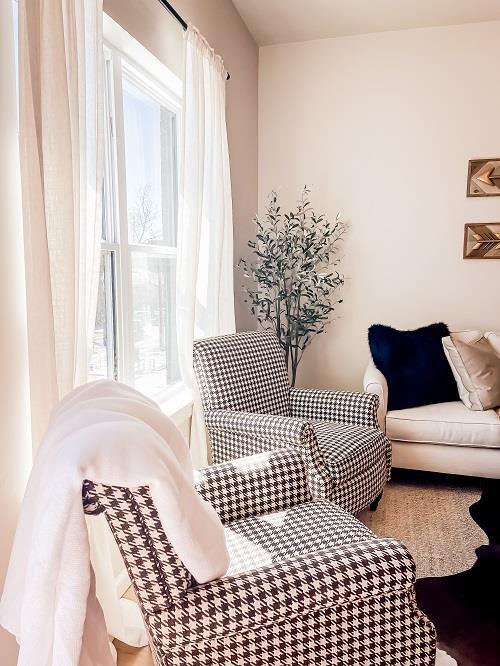 Building Photo - 222 McCullough St