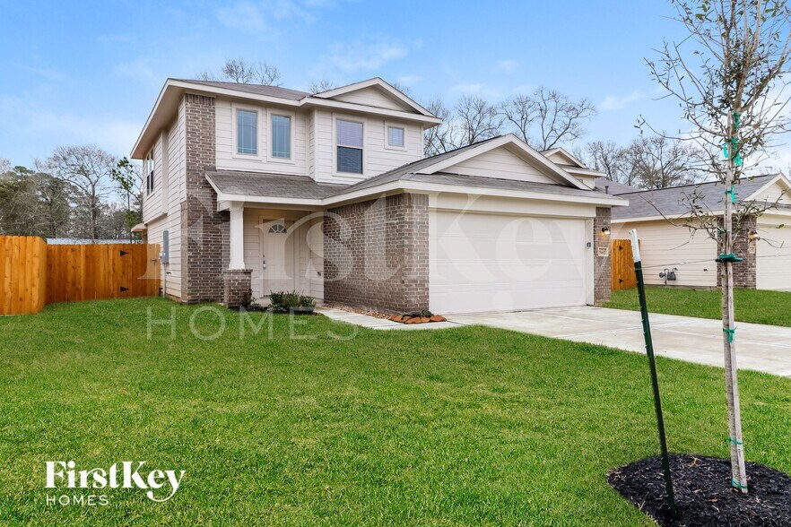 Building Photo - 25617 Roy Rogers Rd