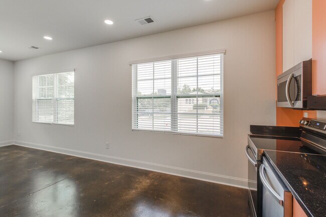 Building Photo - 1410 Barnwell St