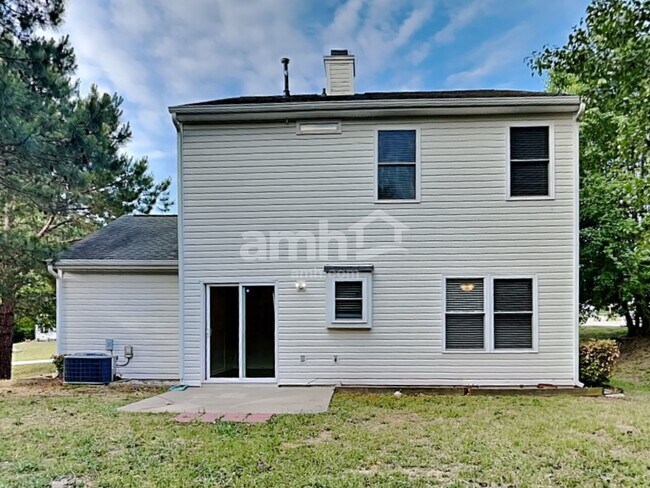 Building Photo - 4401 Cobble Creek Ln