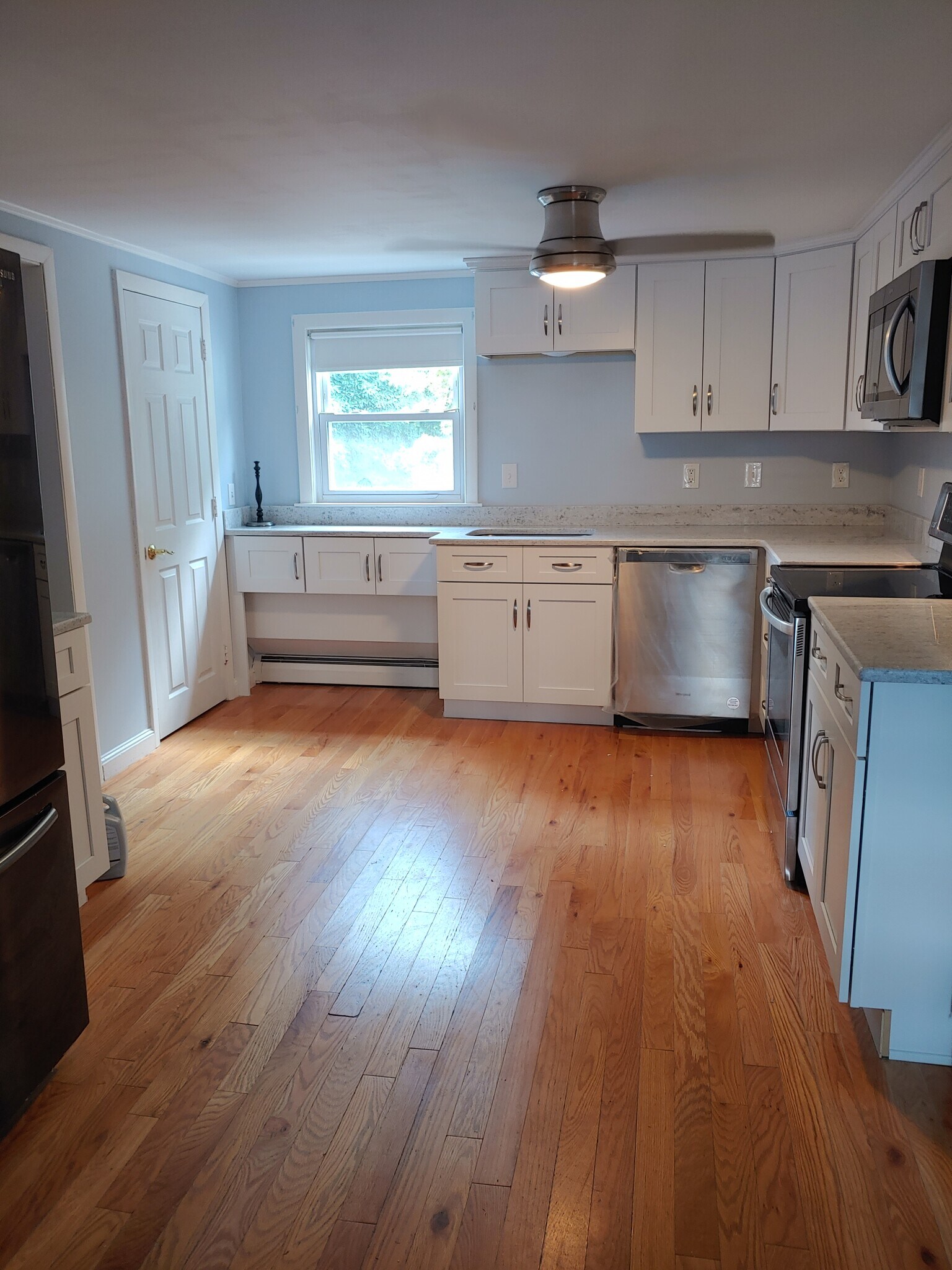 over 20 ft kitchen - 623 Old West Central St