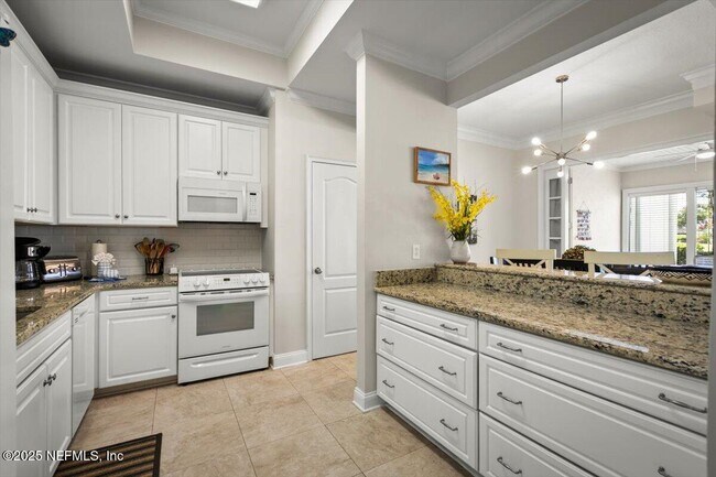 Building Photo - 27 Tifton Way S