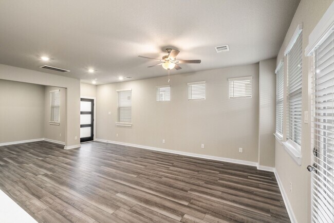 Building Photo - 8209 Rising Stream Dr
