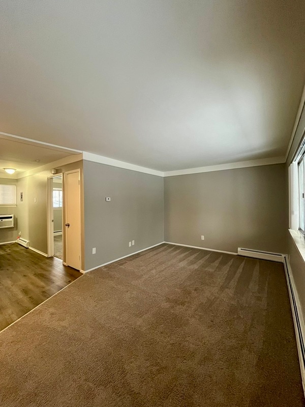 Building Photo - 2444 2nd St