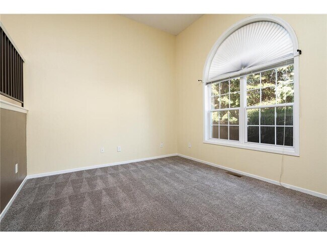Building Photo - 6459 Regency Ln