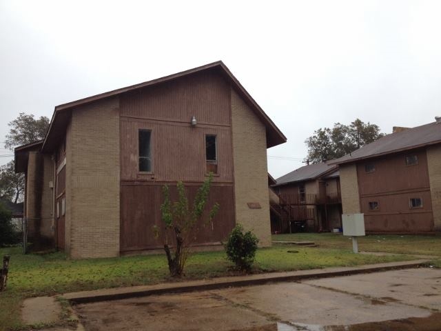 Building Photo - 998 Walnut