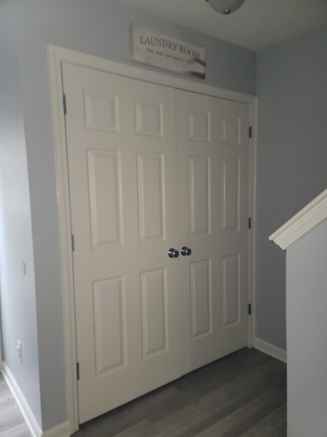 Building Photo - 5332 Big Bass Dr