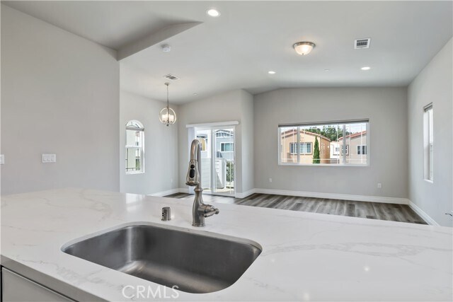Building Photo - 351 Calle de Pueblo