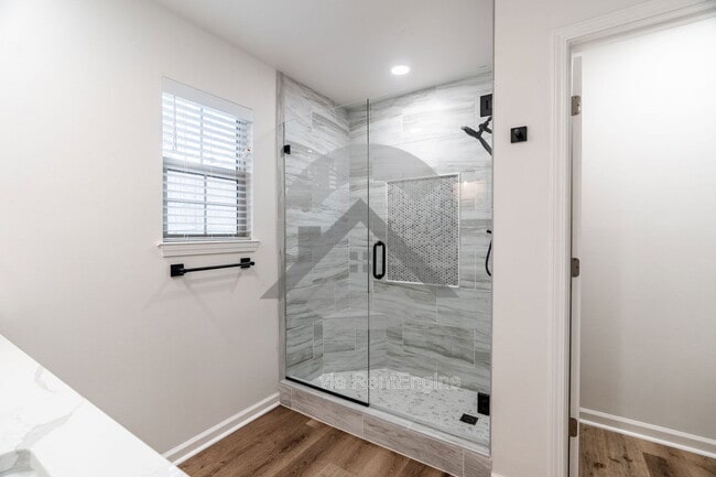 Building Photo - 202 Wild Ivy Cove