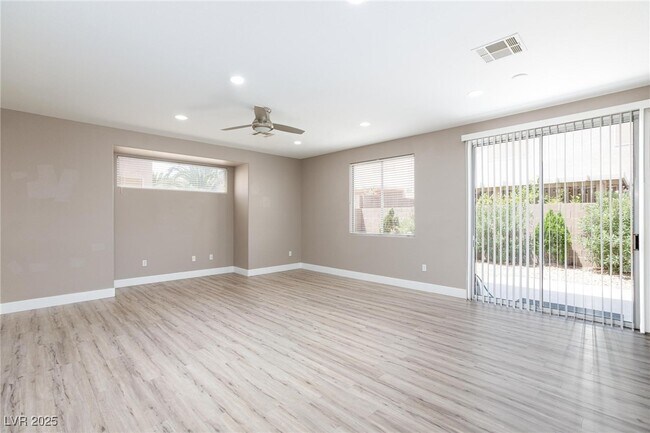 Building Photo - 6813 Baby Jade Ct