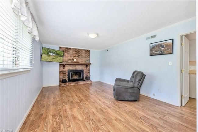 Building Photo - 182 Woodburn Pl